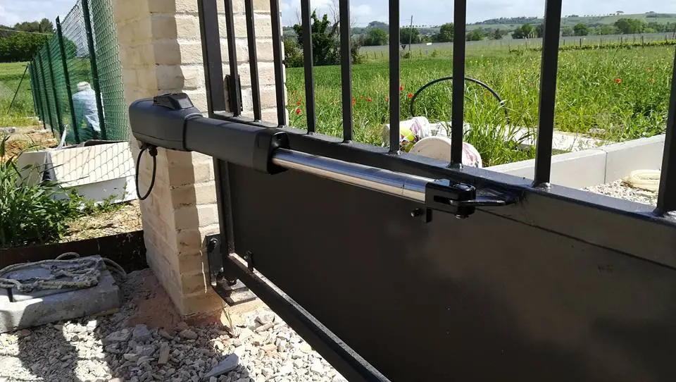 Cancello automatico a Mercato Saraceno